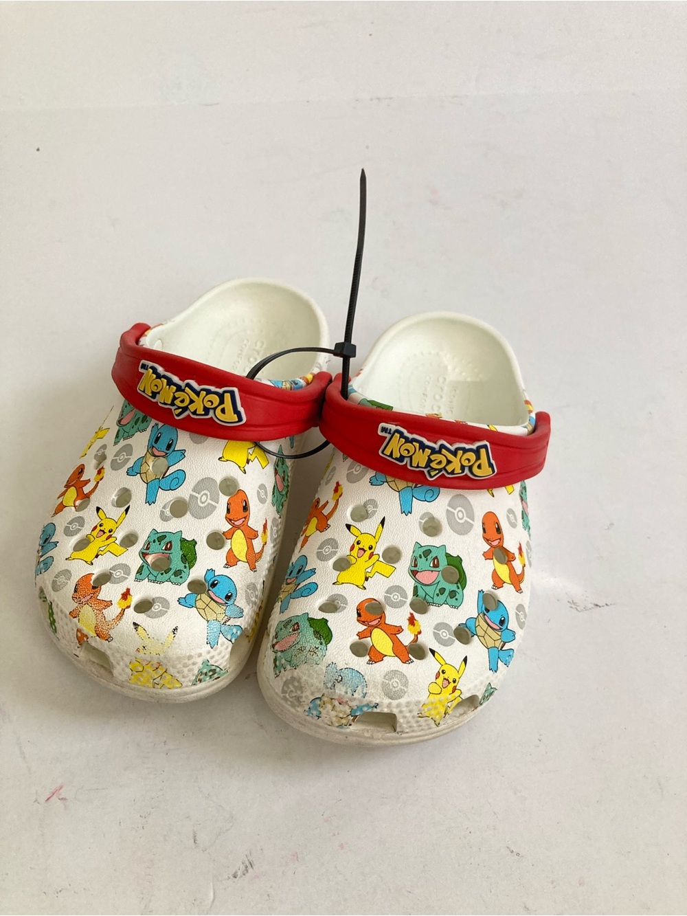 Crocs Classic Pokemon Clog Size 11 Kids White Multi Pikachu